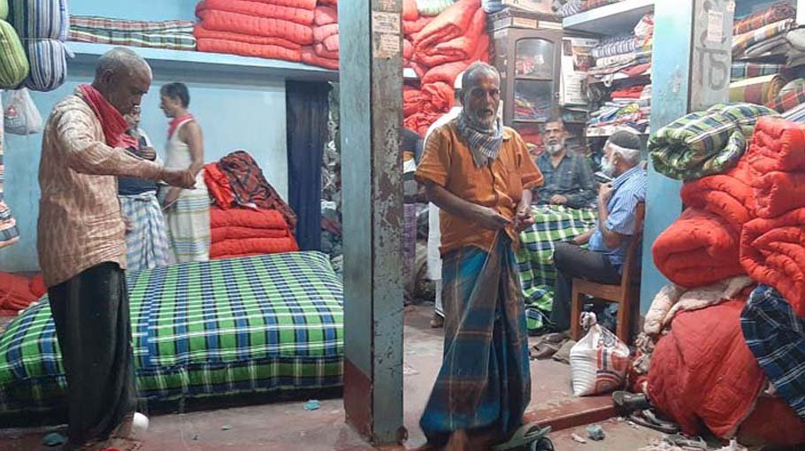 Price of mattress rising  in Kishoreganj
