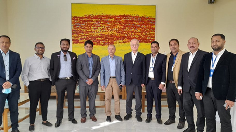 CCCI leaders inspect Korean EPZ