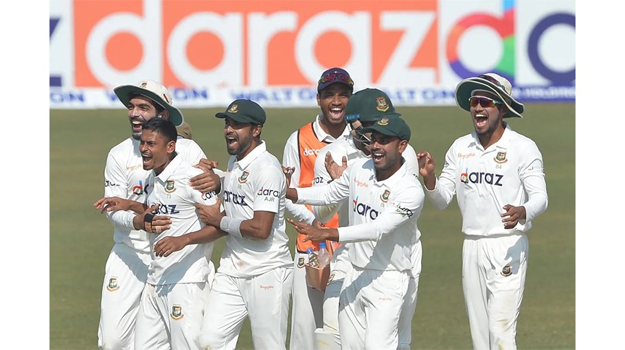 Chattogram Test swinging on day three