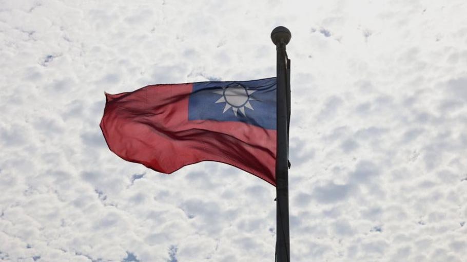 Blinken warns Chinese leaders over Taiwan as global crises mount