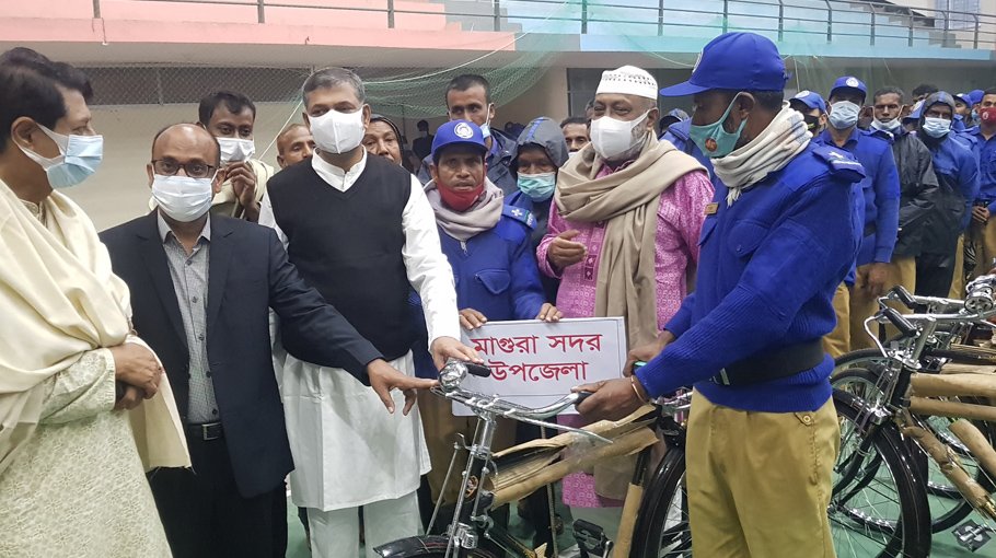 Village police get free bicycles in Magura