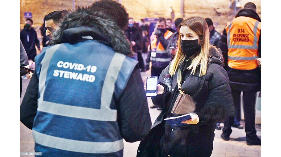 Six games called off as Covid wreaks havoc on EPL