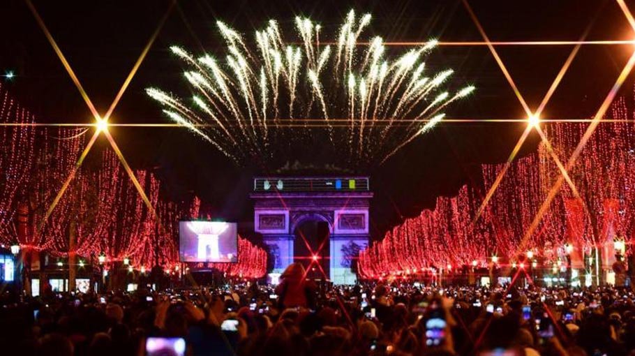 Paris cancels New Year's Eve fireworks as Omicron spreads