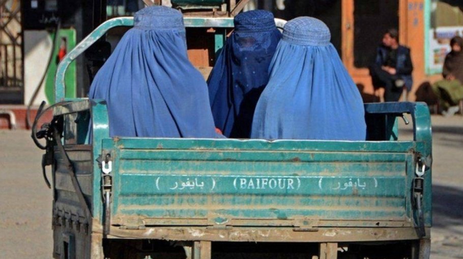 Taliban ban long-distance road trips for solo Afghan women