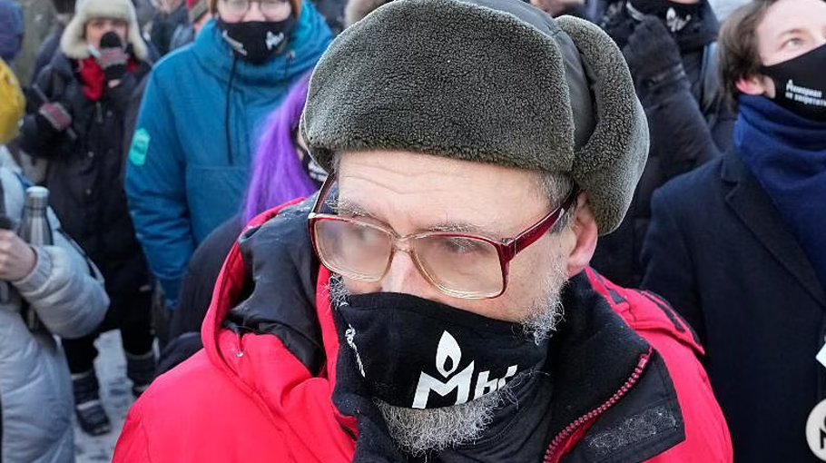 Court shuts down another human rights group in Russia