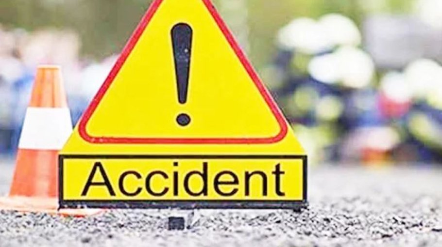 Three killed in Tangail road   accident