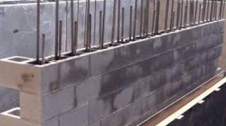 ‘100pc use of block bricks in govt installations by 2025’