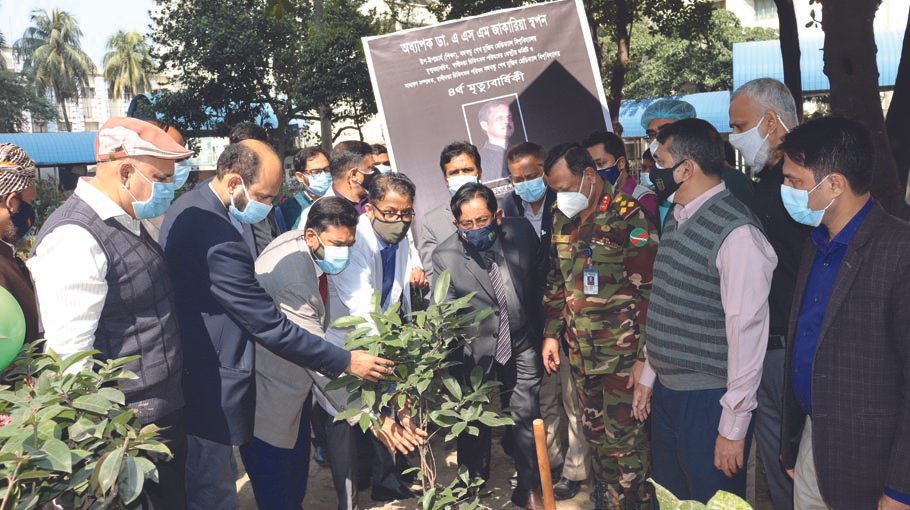 Ex-BSMMU pro-VC Zakaria Swapan’s death anniversary observed