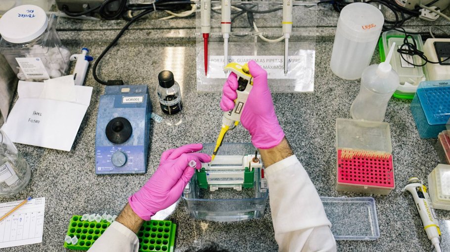 New Covid-19 variants complicate the question of vaccine mandates