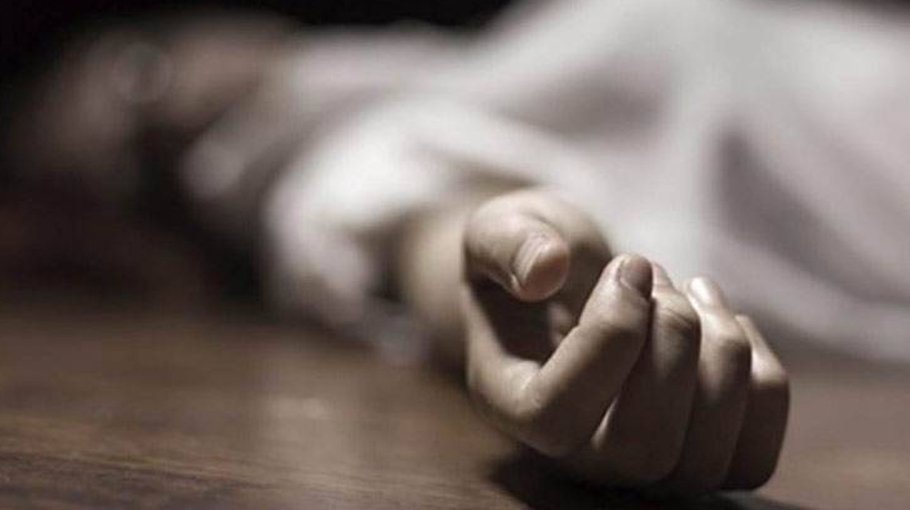 Housemaid commits suicide 
