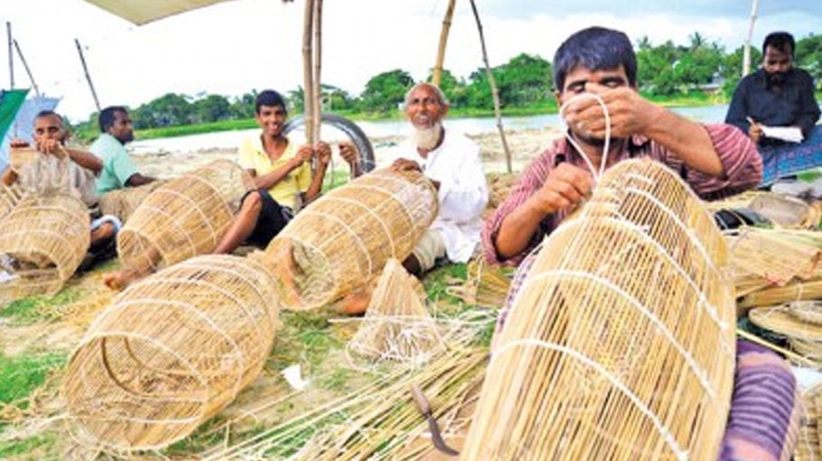 Alternative employment for fishermen in Kalapara