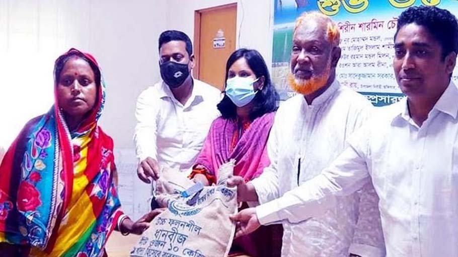 3,000 farmers get agri incentives in Pirganj