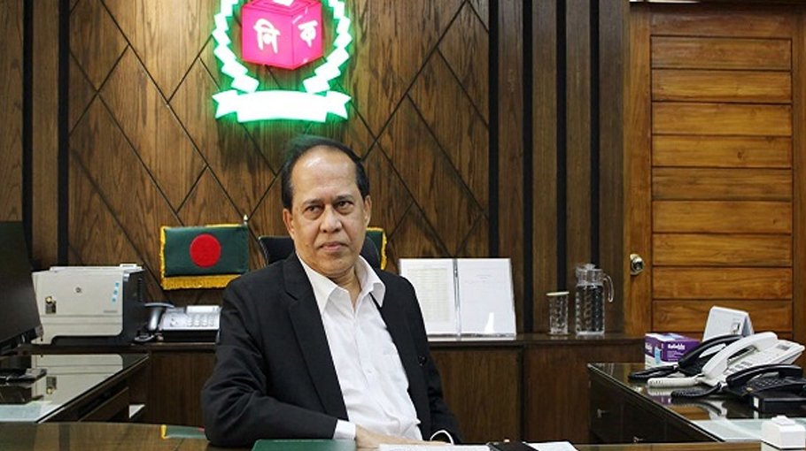 Participate in polls to flourish democracy