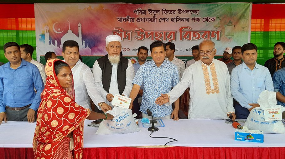 Eid gifts distributed among 3,000 families in Ctg