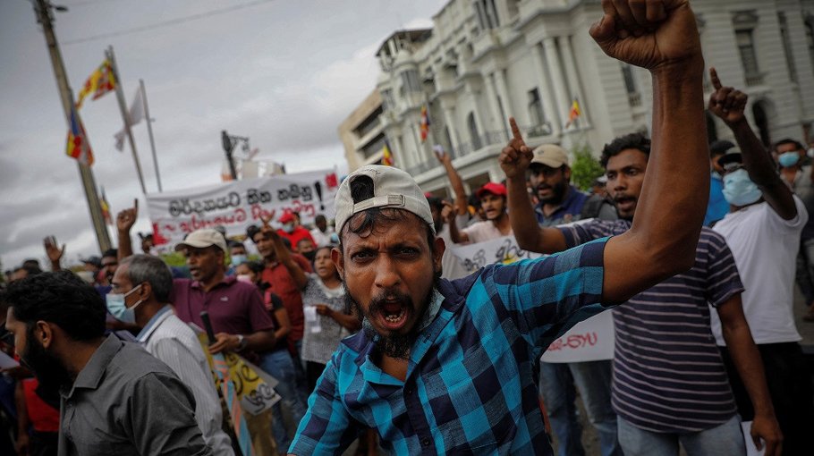 Sri Lanka’s president escapes censure motion