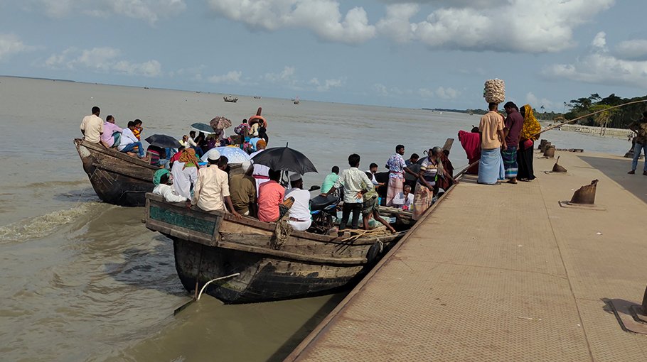 Passengers risk their lives to cross danger zone of Meghna