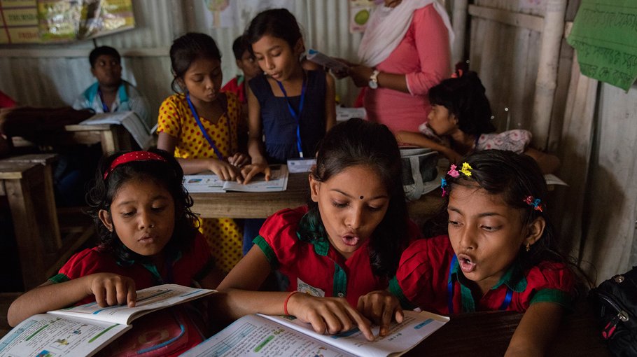 ‘Students must be educated in practical learning’