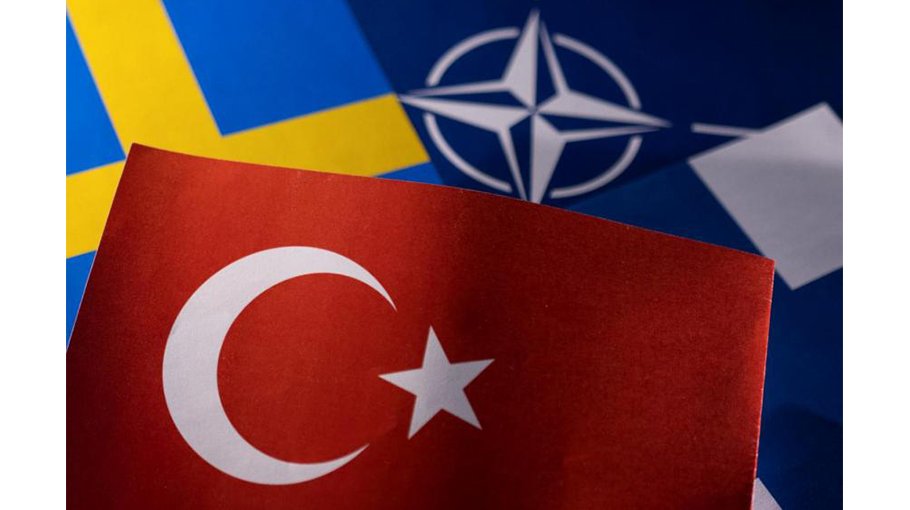 Finland, Sweden to send teams to Turkey to discuss NATO bids