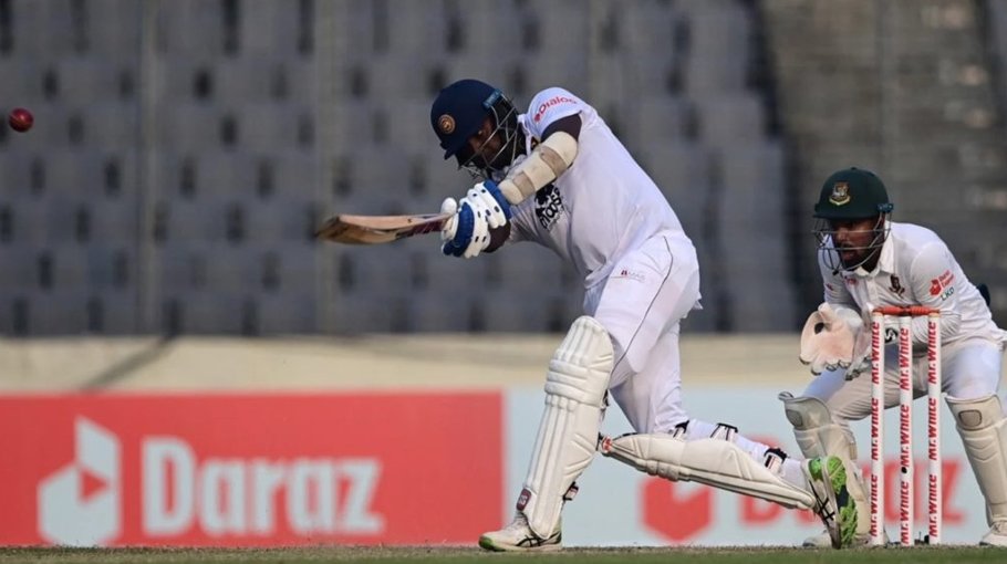  Mathews, Dhananjaya help SL cut down deficit on rain-hit day