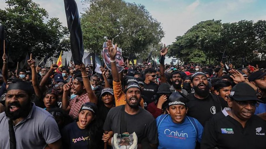 Sri Lanka’s opposition leader says stability requires new mandate