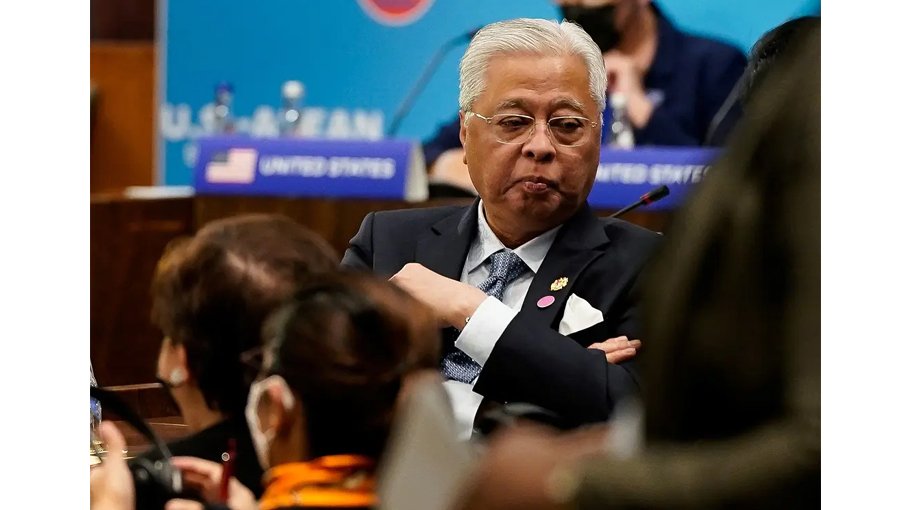 Malaysia PM downplays early  election talk: Report