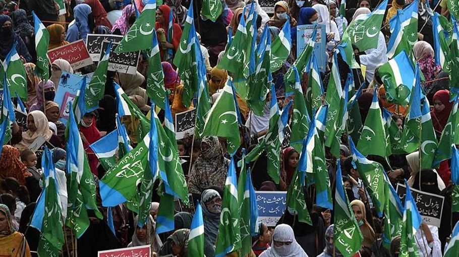 Indian police step up arrests to stop religious unrest