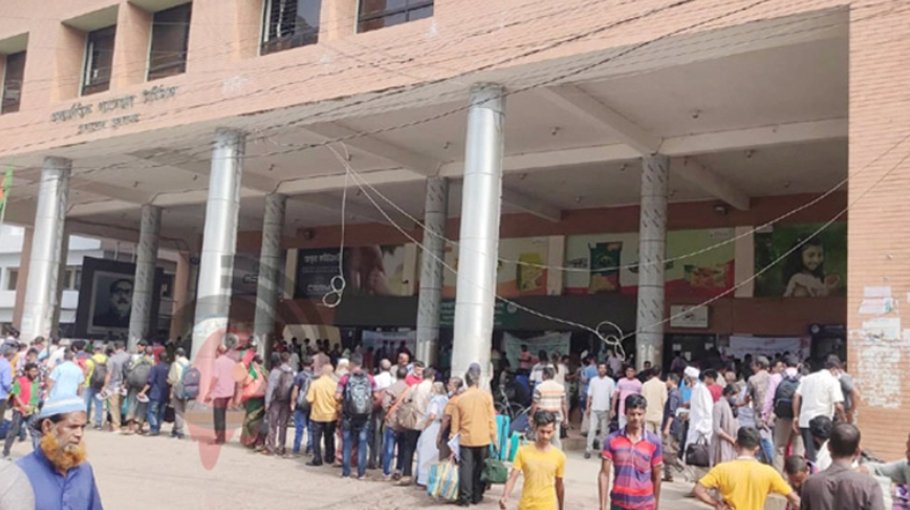 New trolley system improves passengers’ goods service at Benapole