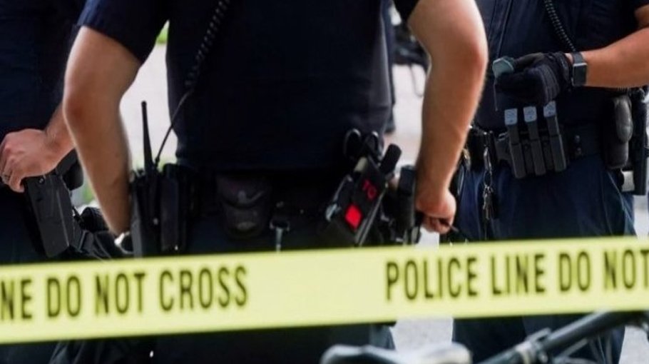 Two police officers, a suspect dead after California shooting