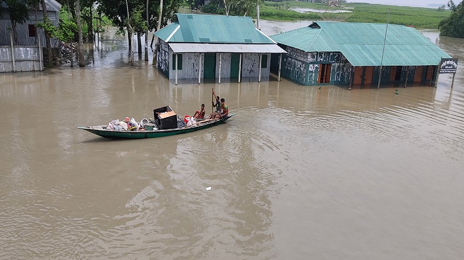 Jamuna swells above danger level, grim flood feared