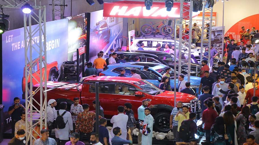 Dhaka Motor Show-22: Diverse options for car buyers, mundane event for bikers