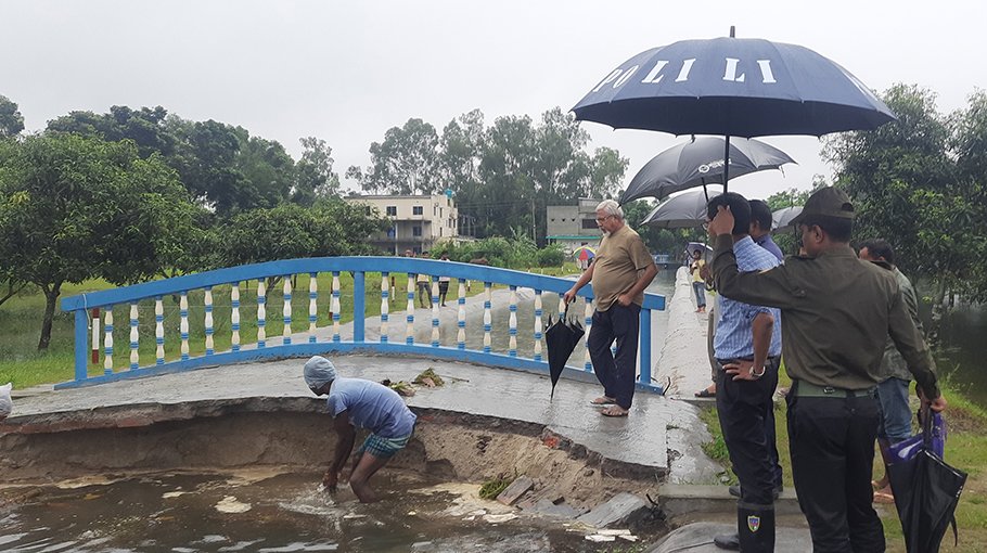 2 villages in Panchagarh freed from water-logging