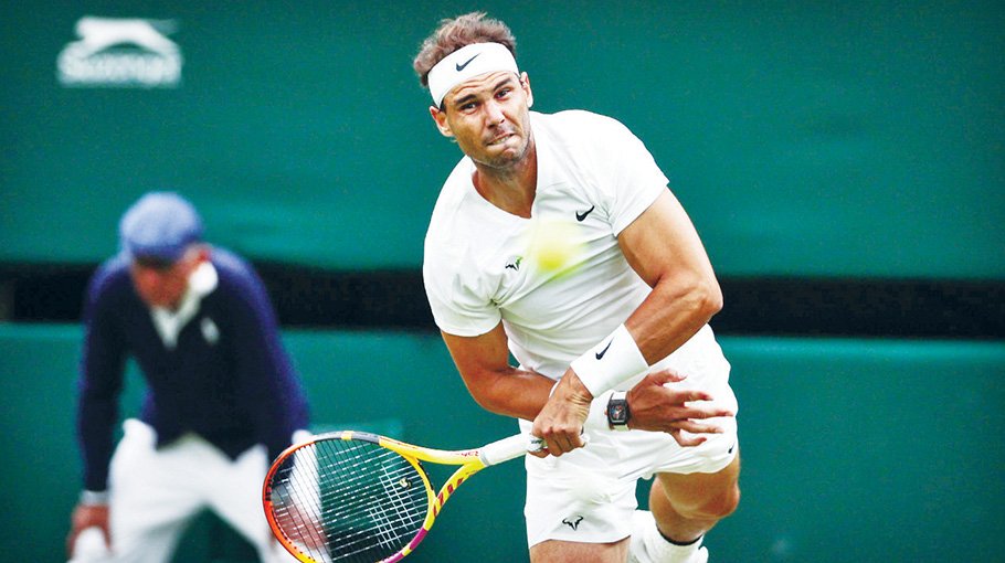 Nadal, Swiatek survive wobbles to progress 