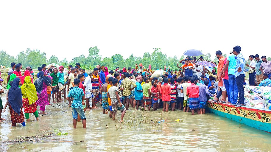 Food distributed in shelter projects in Sarishabari, other areas