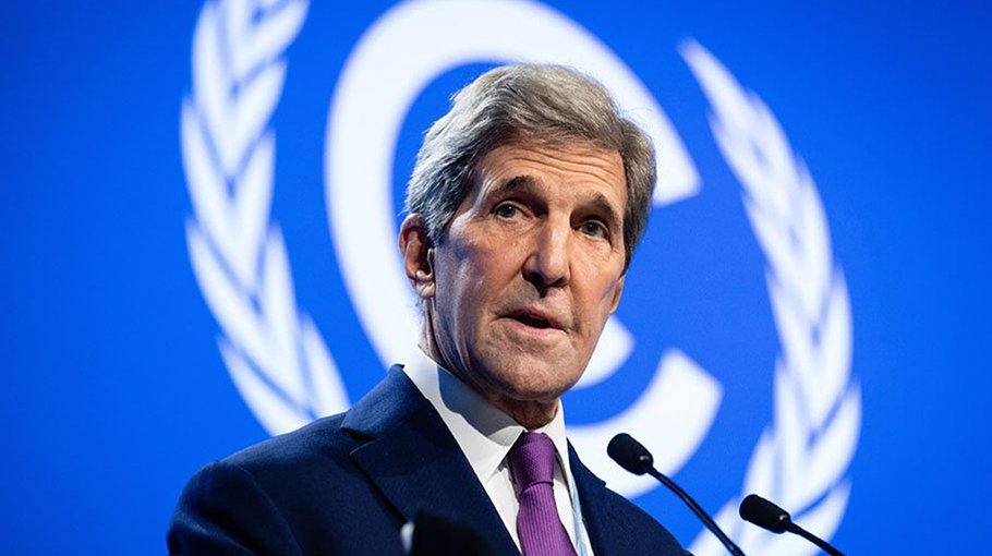 Kerry vows US to meet climate goal despite court setback
