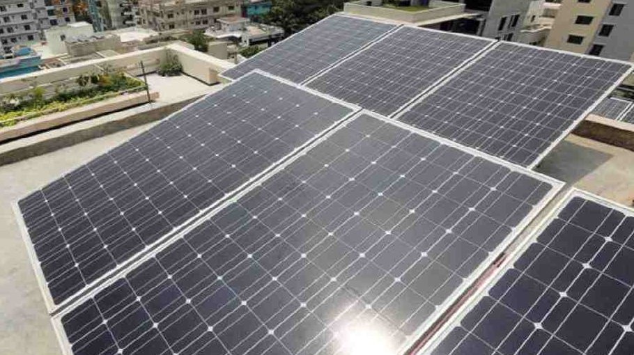 Govt opts to promote floating solar plants