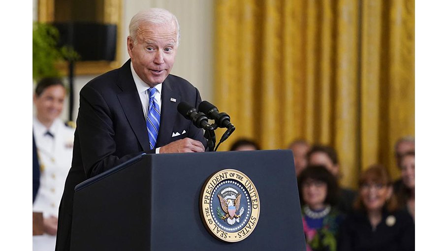 Facing pressure, Biden to sign order on abortion access