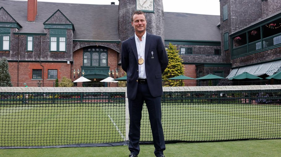 Lleyton Hewitt inducted into Tennis Hall of Fame