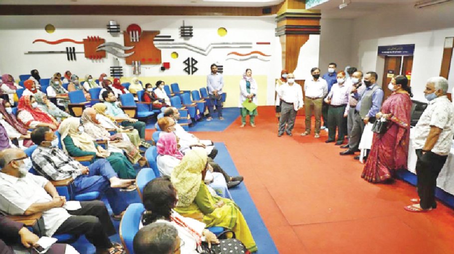 Health Education delegation visits Ad-din Women’s Medical College