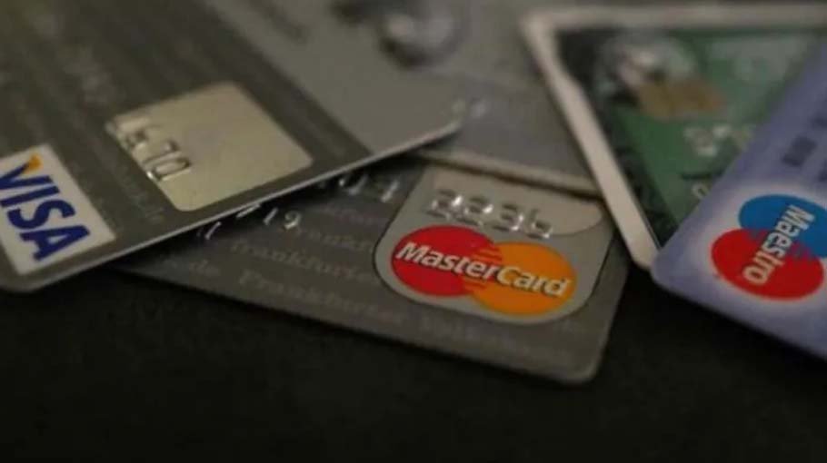 Record number of bank cardholders’ info leaked 