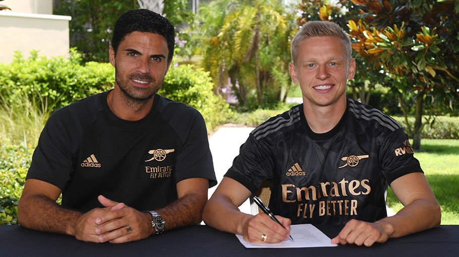 Zinchenko completes switch to Arsenal from Man City 