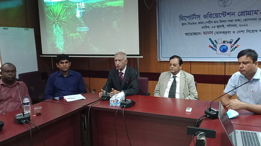 Media’s role to control harmful drugs stressed