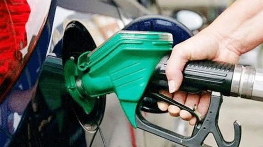 Fuel price hike threat to economy: Experts