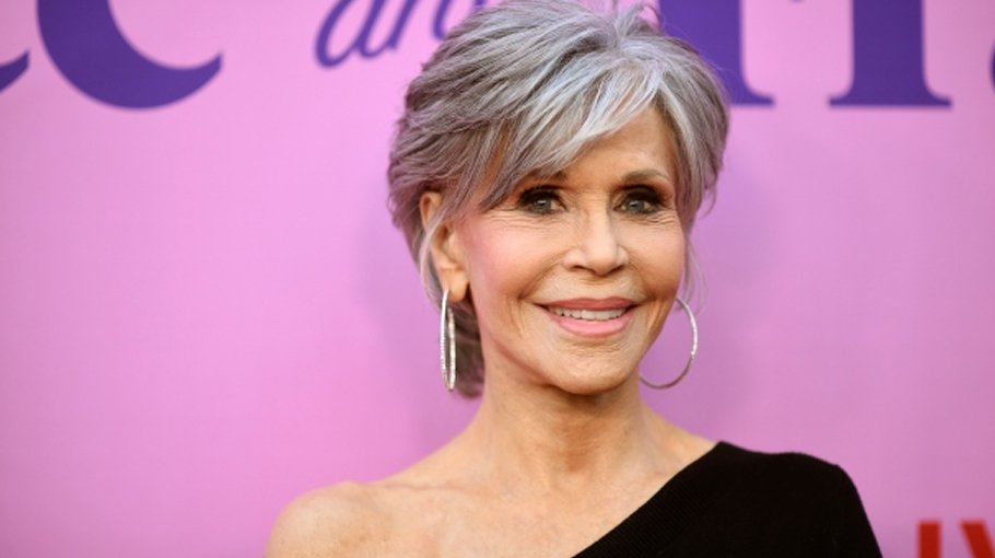 Jane Fonda having chemotherapy for cancer