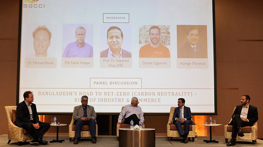 Industries need to pursue green growth to survive in global market