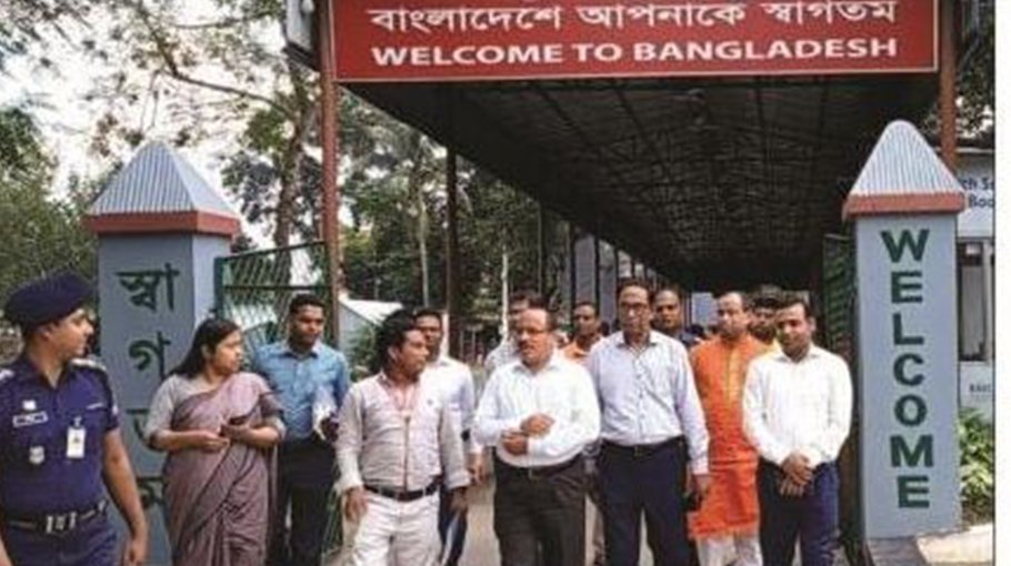 Tourism secretary  visits Darshana