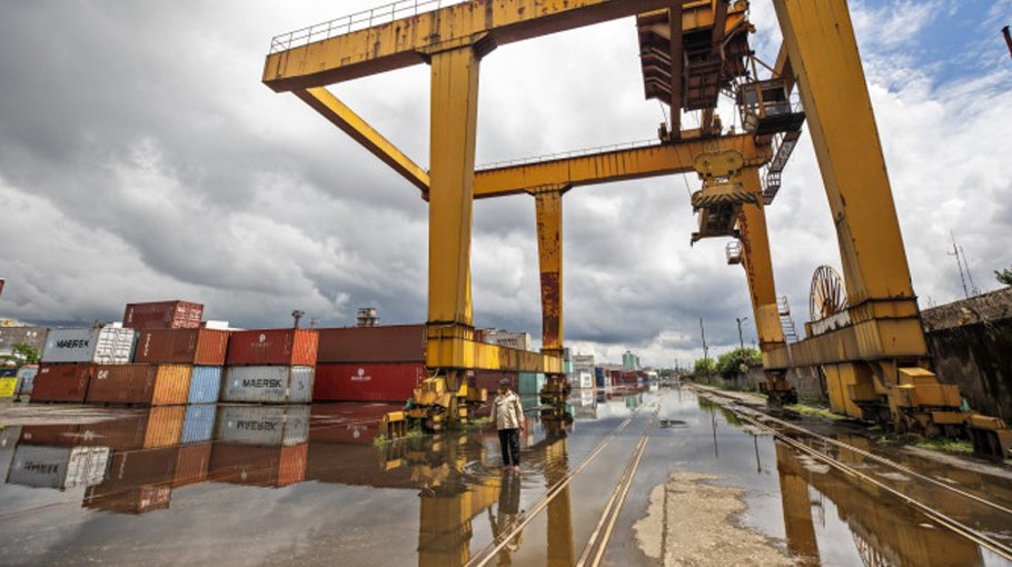 US Coast Guard satisfied with Chattogram port security