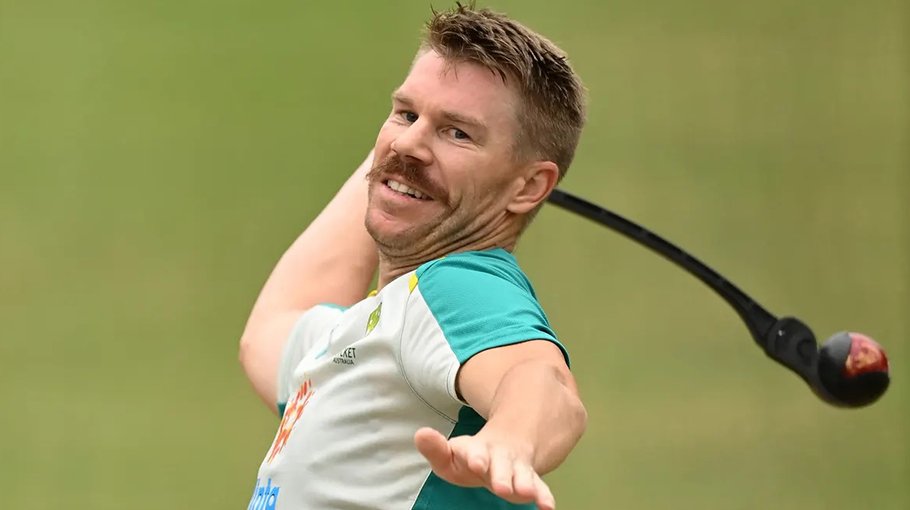 Warner ready to talk leadership with Cricket Australia