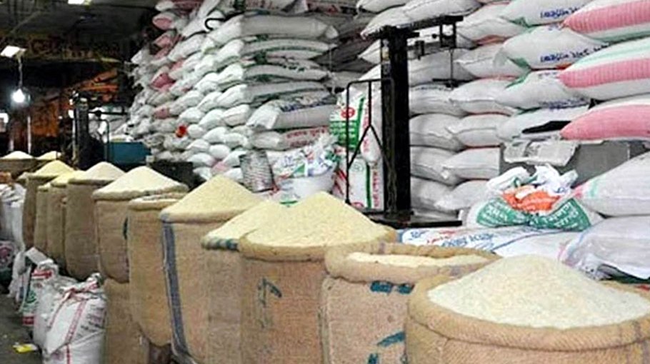 Rice prices rise in Rangpur, buyers suffer