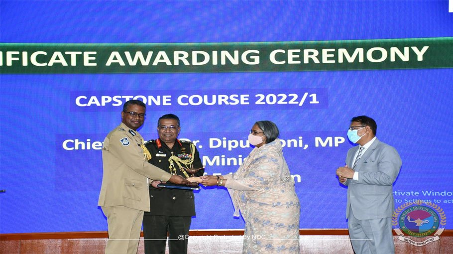 Capstone course award ceremony held