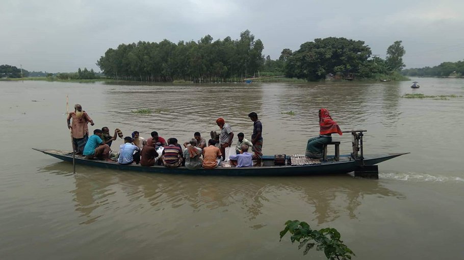 River-locked villagers demand bridge in Chatmohar